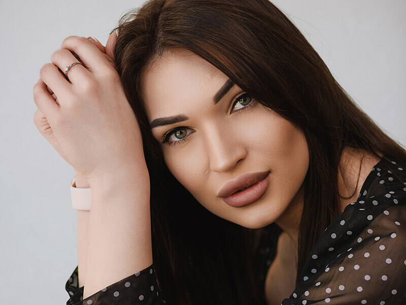 Woman with thick lips